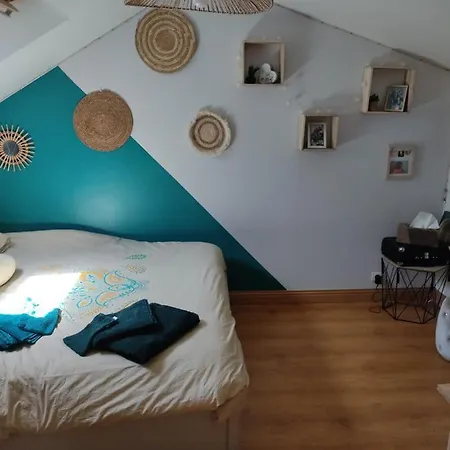 Familly 10 Min Du Circuit 15 Min De Boulerie Jump Et 1h30 De Paris Saint Arnoult En Voiture Ou 55 Min En Train Pensez Aux Jo *